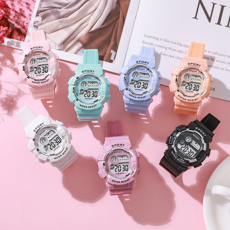 Модные детские часы, светящиес – обзор и цена Smartwatch Touch